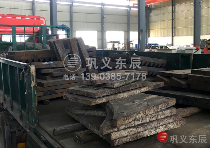 鵝卵石打砂機(jī)錘頭